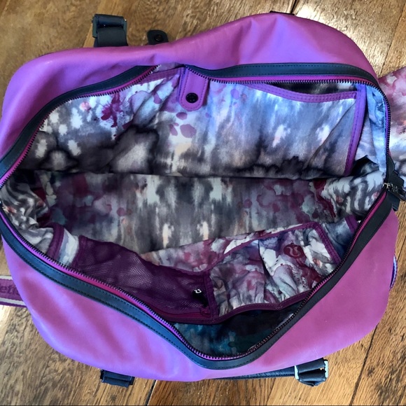 Lululemon Duffle-bag / Gym bag - Picture 4 of 8